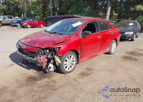 2010 Toyota Corolla S z USA, uszkodzony, nr VIN 2T1BU4EE6AC449991